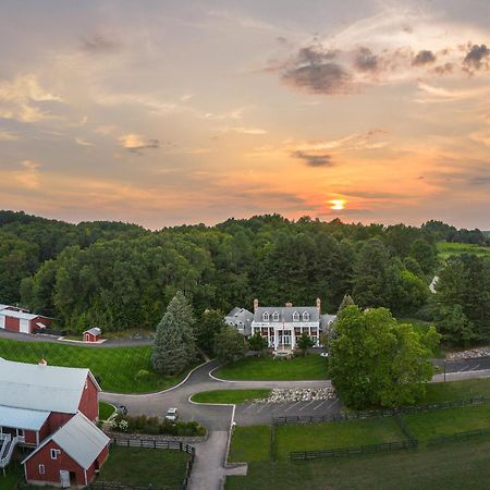 Inn At Black Star Farms Suttons Bay Esterno foto